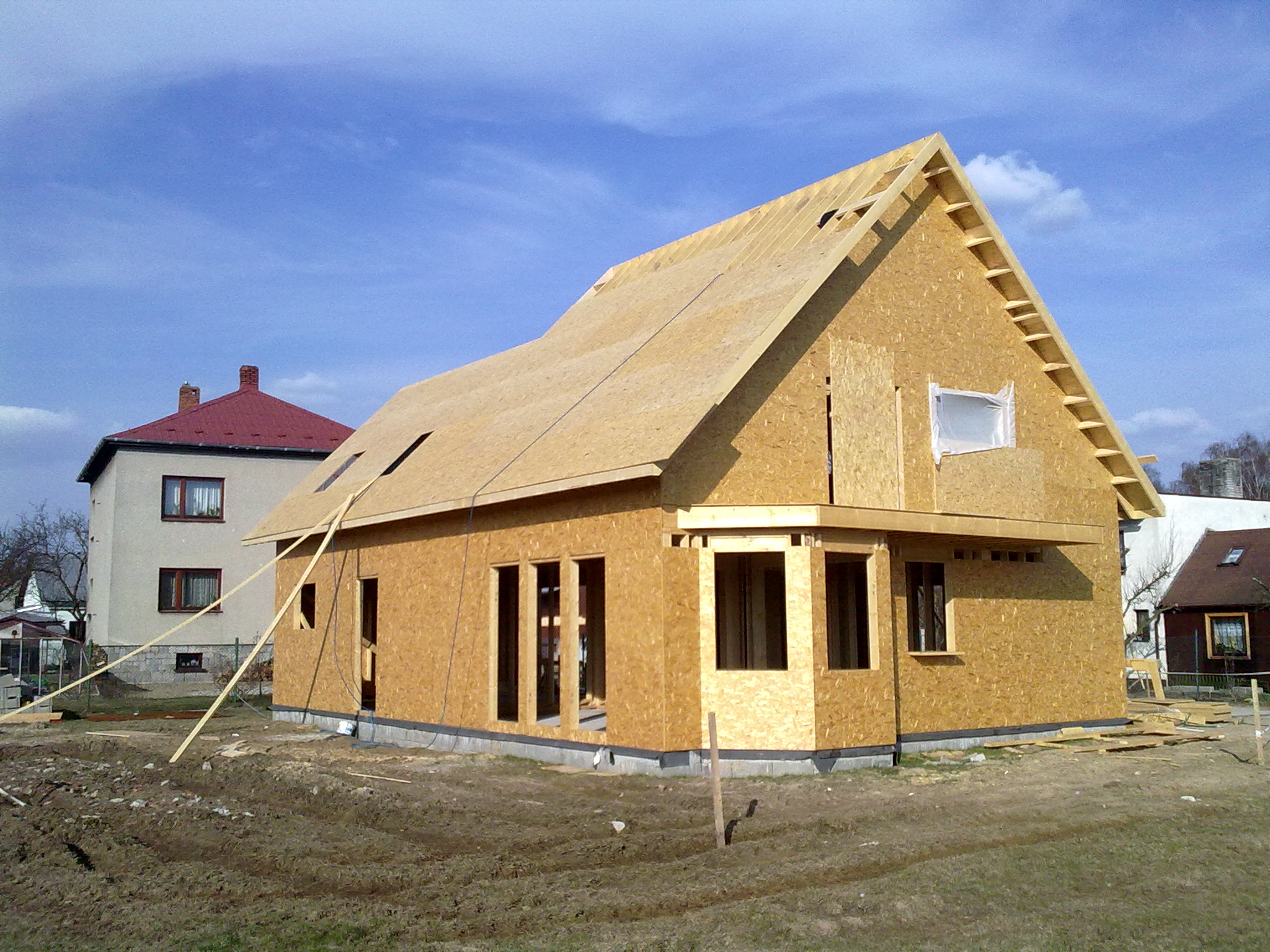 26032010081